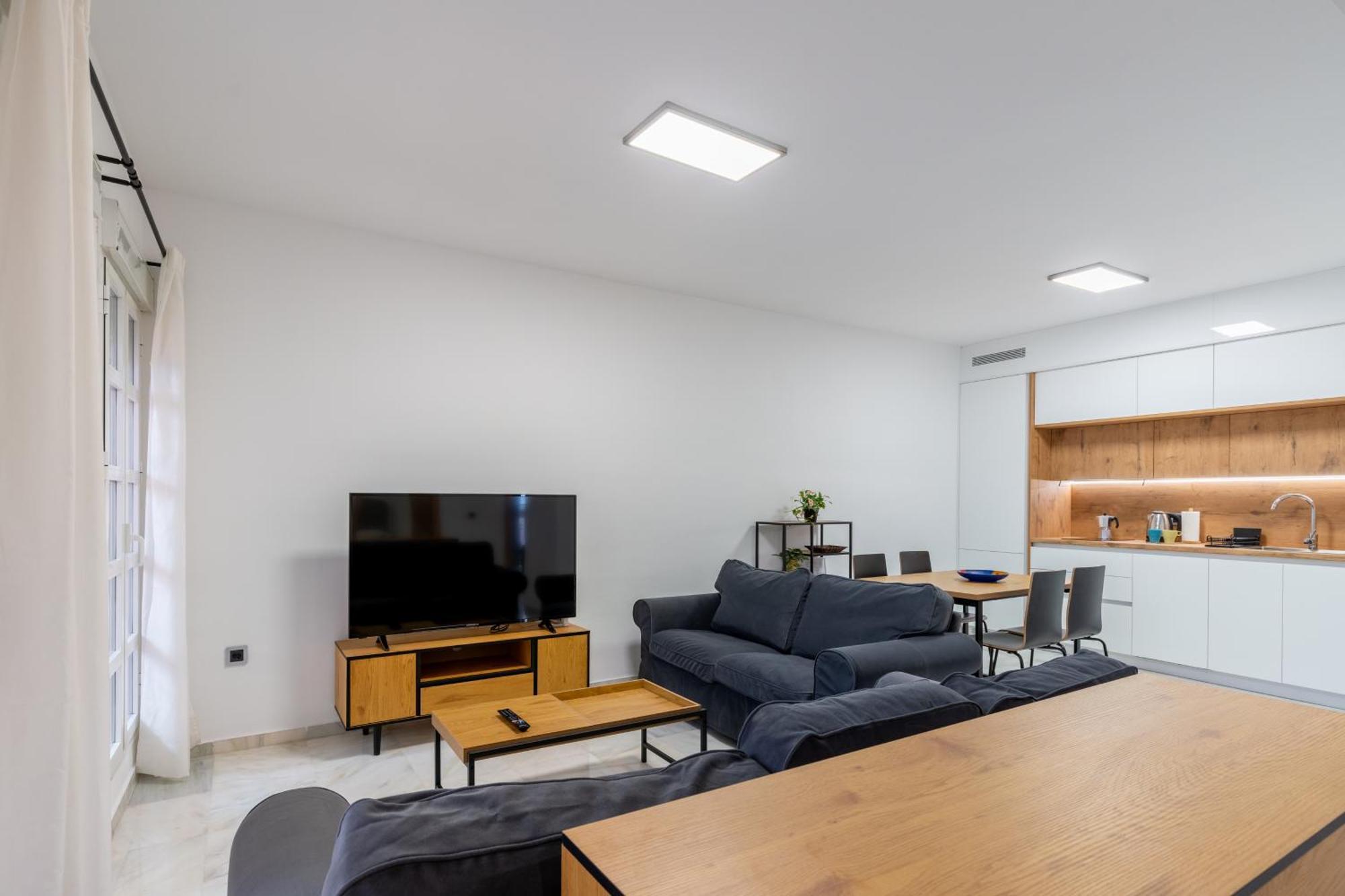 Triana Betis Apartament *
